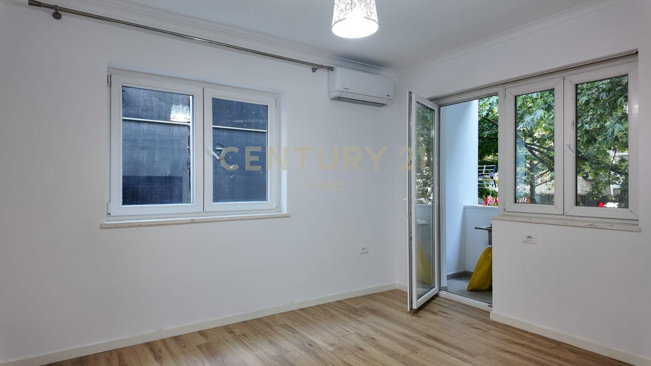 JEPET ME QIRA APARTAMENT 1+1 PRANE XHAMLLIKUT !