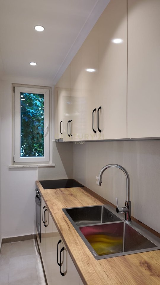 JEPET ME QIRA APARTAMENT 1+1 PRANE XHAMLLIKUT !