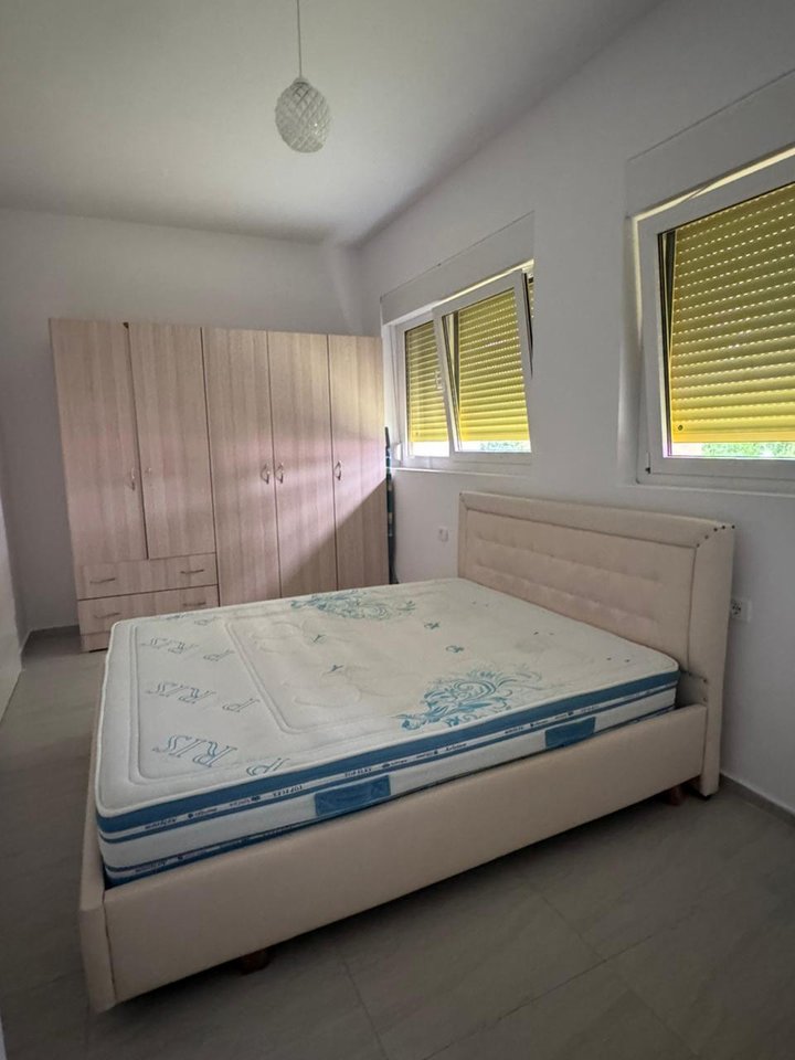 Apartament 1+1 Me Qira në Ali Demi, Tiranë - 350€ | 50 m²