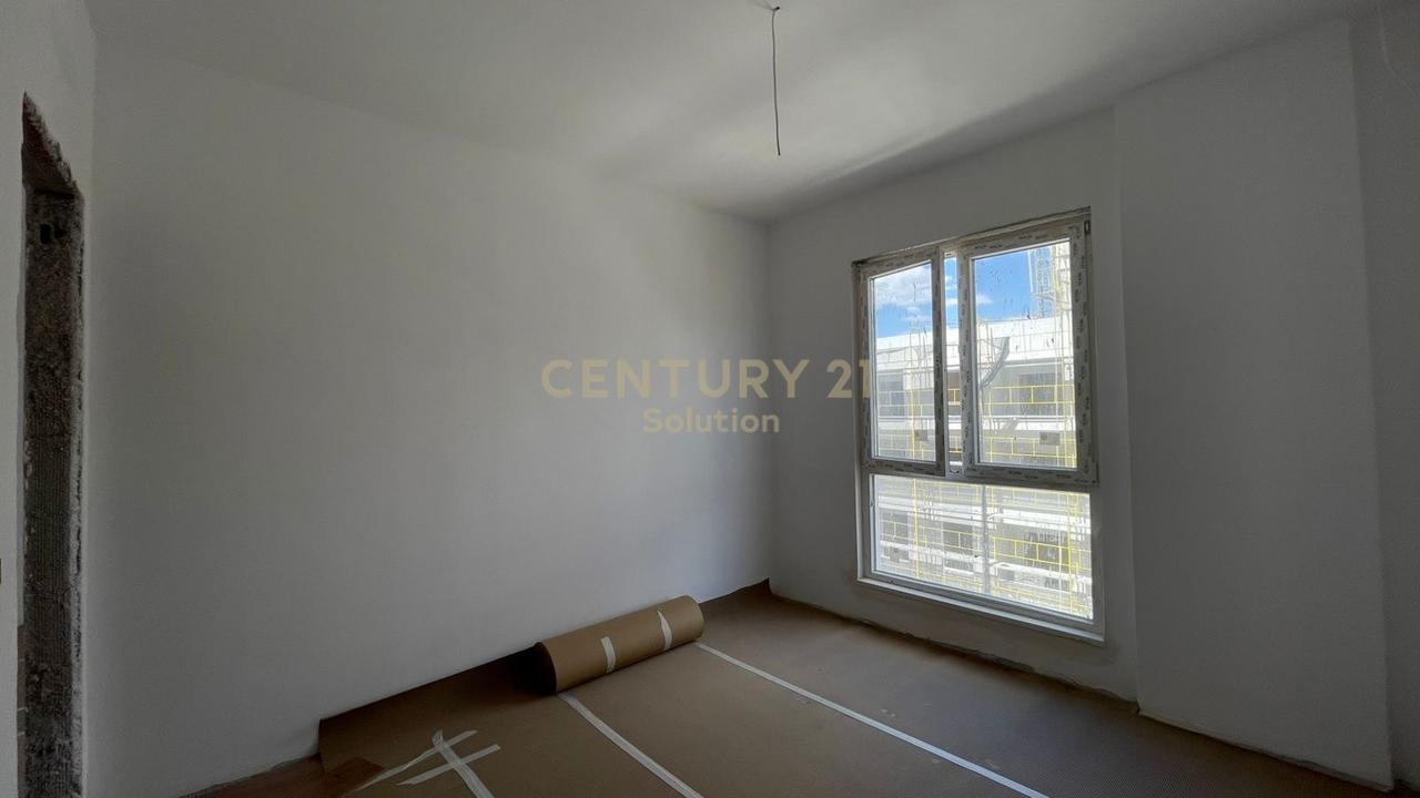 SHESIM APARTAMENT 1+1+ POST PARKIMI TEK UNIVERS CITY !