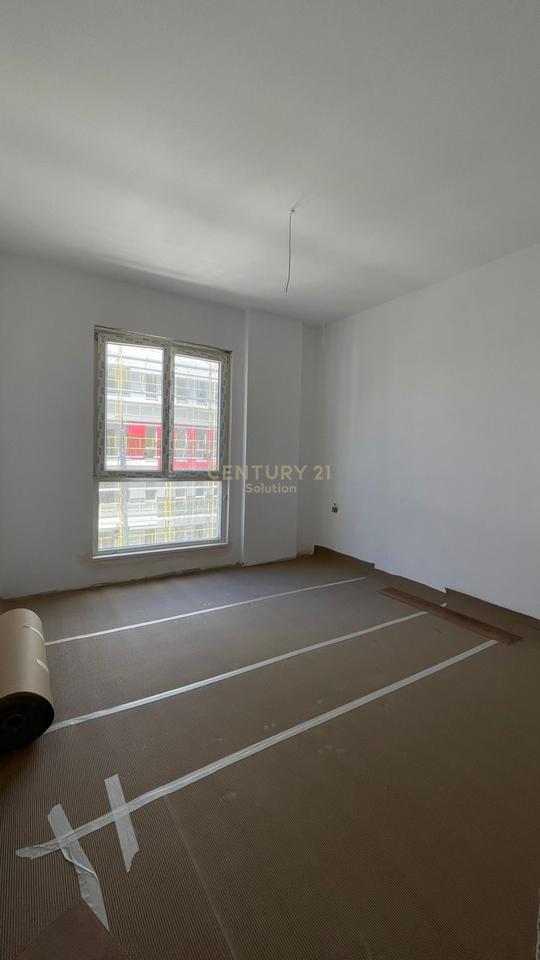 SHESIM APARTAMENT 1+1+ POST PARKIMI TEK UNIVERS CITY !