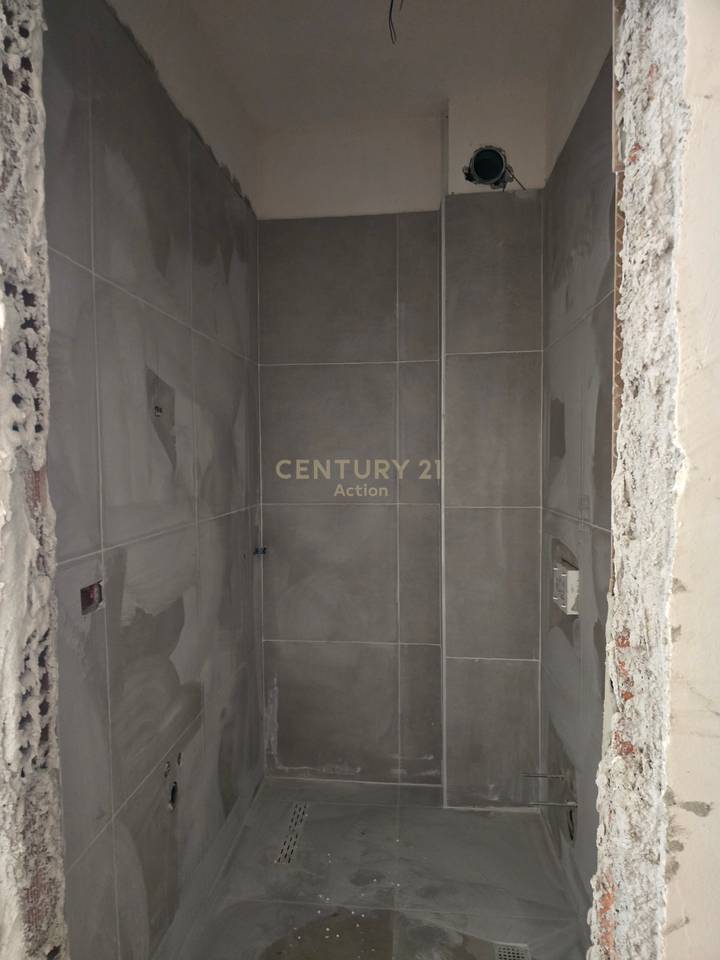 Appartamento 2+1 in vendita a Babrru, Tirana - 106 m²! "Bridge Side Residence"