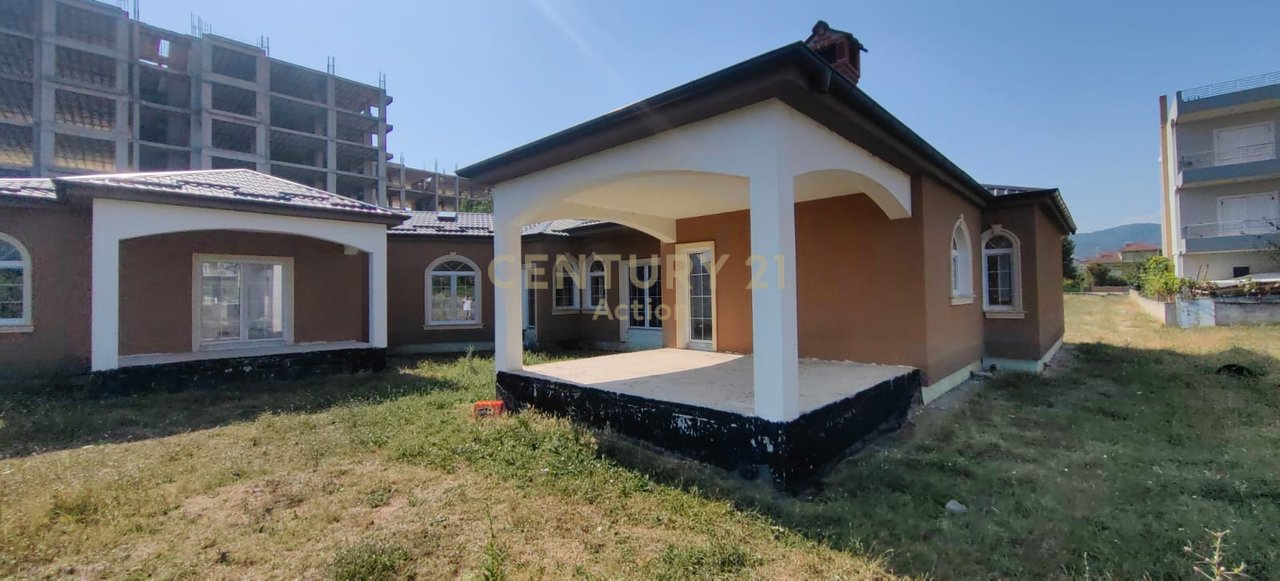 🏡 Shitet Vilë 1-Katëshe ne Pogradec 🌅