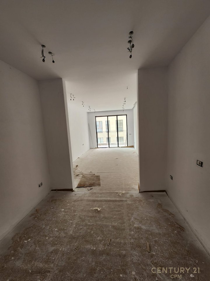 Appartamento 2+1+2 in vendita a Radison Dry Lake, Tirana - €275.000 | 128 m²