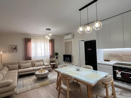 APPARTAMENTO 2+1 IN VENDITA A TRANSBALKAN!