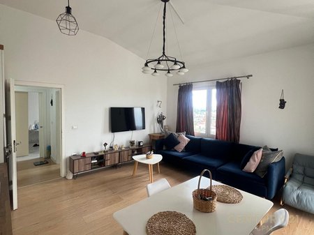 Shitet Apartament 1+1 + Verand tek Fresku!