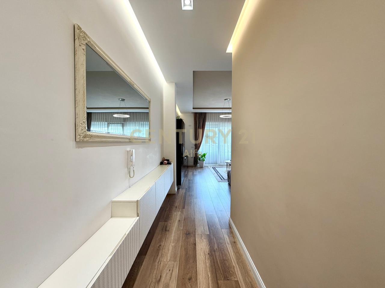 SHESIM, APARTAMENT PREMIUM 2+1+2 me POST PARKIMI, LIQENI I THATE‼️