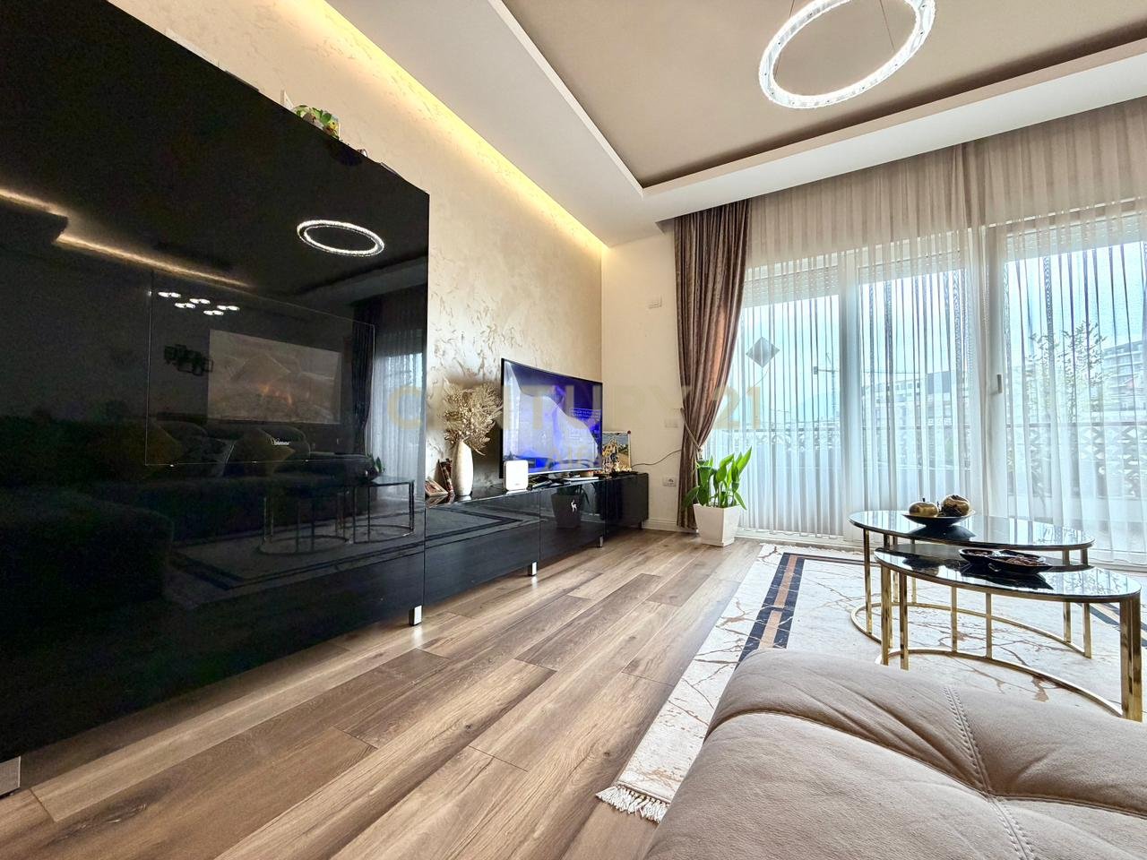 SHESIM, APARTAMENT PREMIUM 2+1+2 me POST PARKIMI, LIQENI I THATE‼️