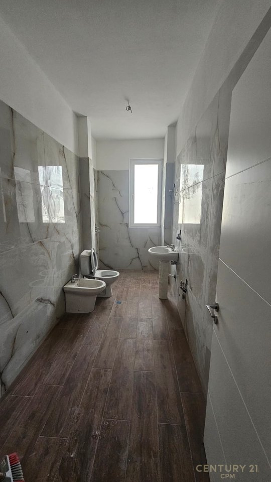 2+1 Apartment For Sale On Bulevardi i Ri!
