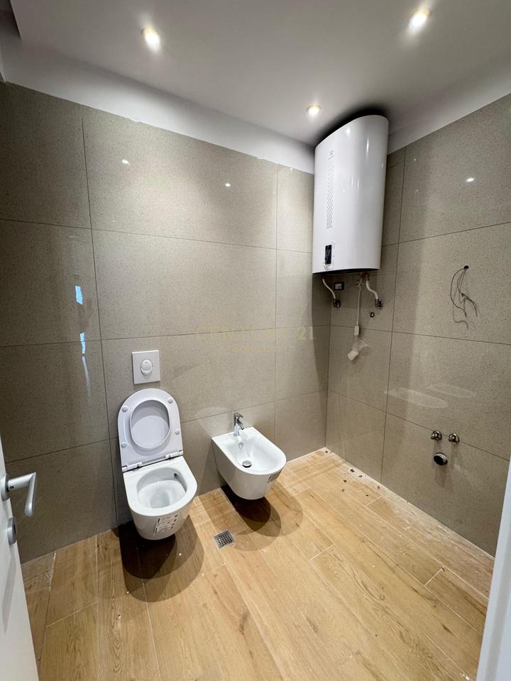 APARTAMENT 2+1+2 POSTE PARKIMI PER QIRA TEK REZIDENCA KODRA E DIELLIT 2!
