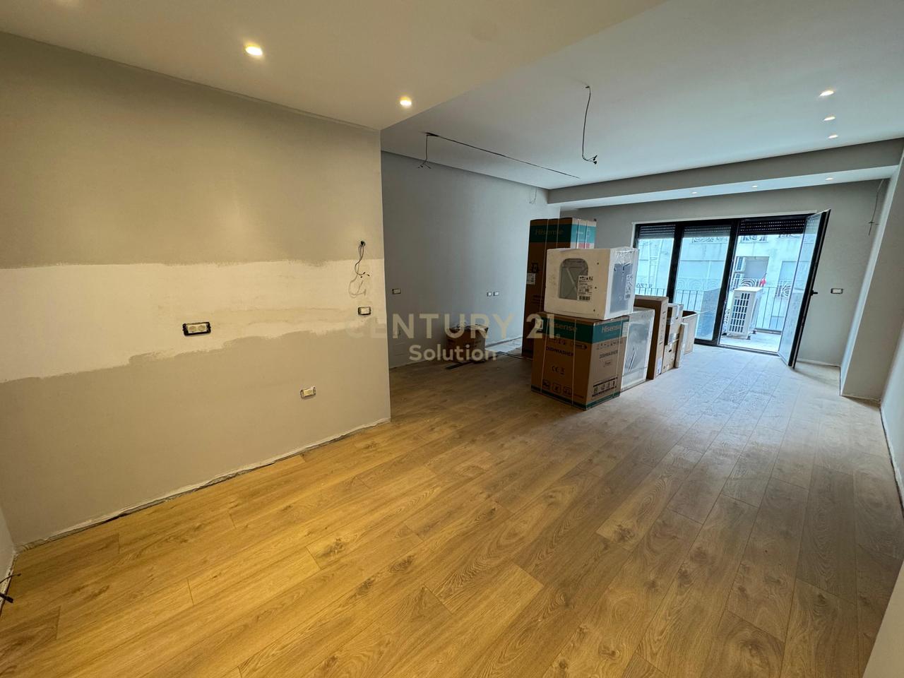APARTAMENT 2+1+2 POSTE PARKIMI PER QIRA TEK REZIDENCA KODRA E DIELLIT 2!