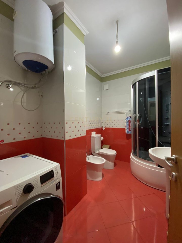 Shitet Apartament 2+1 ne Astir