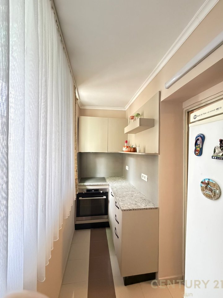 APPARTAMENTO IN AFFITTO 2+1 DI FRONTE ALLA SCUOLA QEMAL STAFA