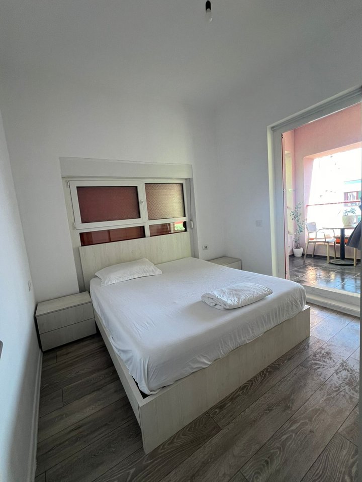 Apartament 2+1 Për Shitje në Ali Demi, Tiranë – 130,000€