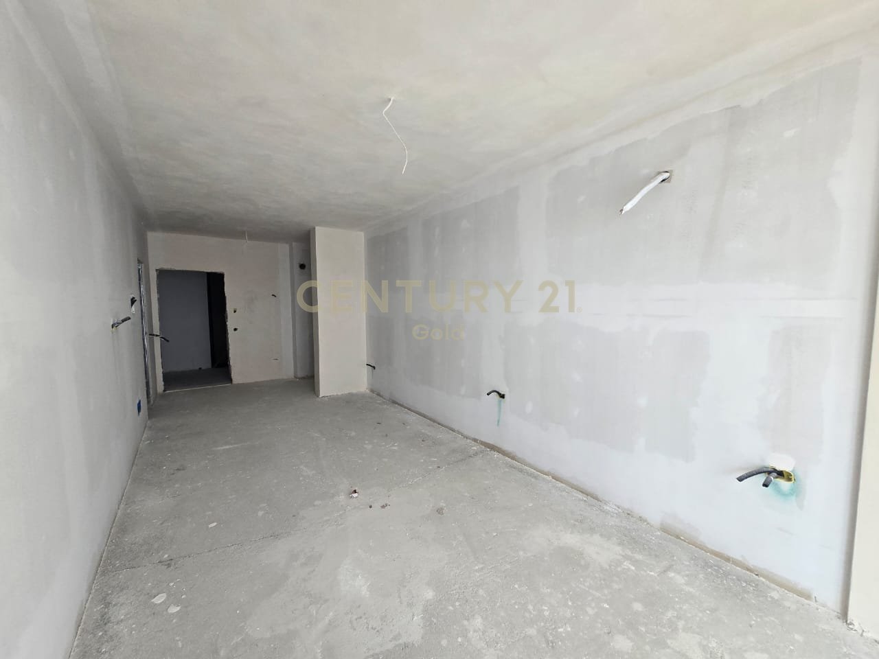 MONOLOCALE IN VENDITA A SUN SEA RESIDENCE, GOLEM!