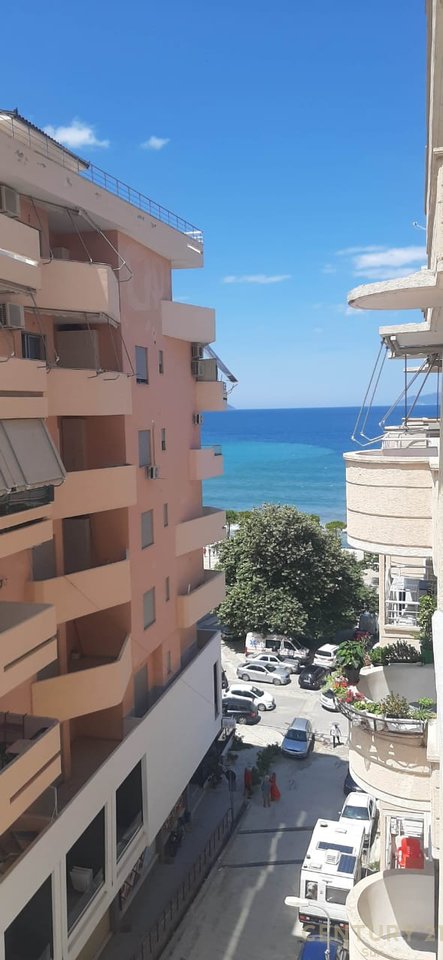 Appartamento 1+1 in vendita sul Lungomare, Vlorë!