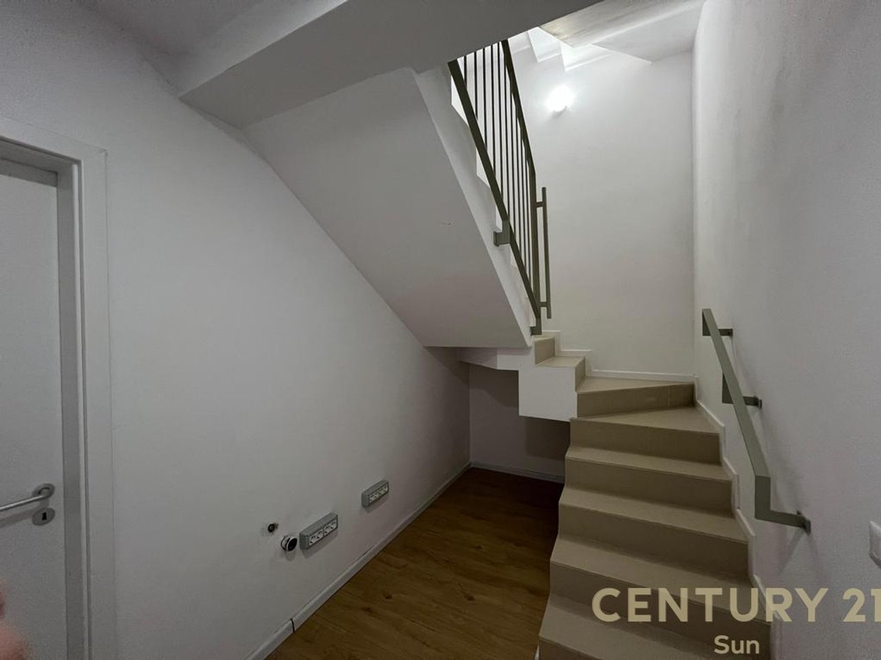 VILLA IN AFFITTO A ABA RESIDENCES