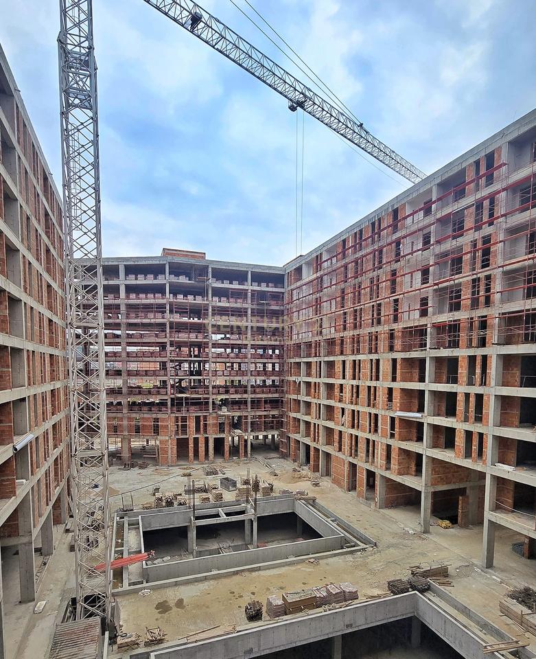Appartamento 2+1+2 in vendita a River Side