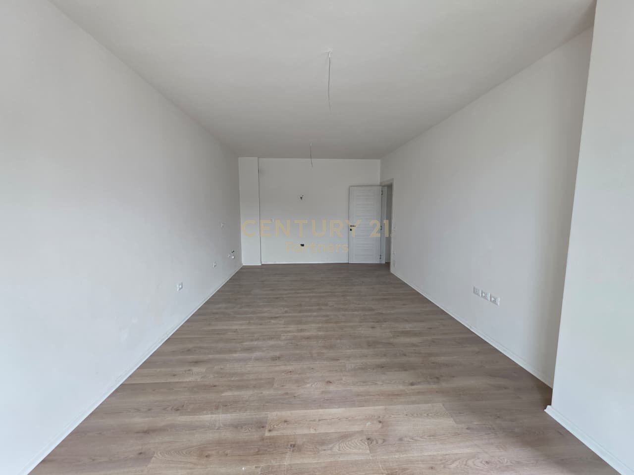 APPARTAMENTO 2+1 + POSTO AUTO ALL'ALBULENA RESIDENCE, PASKUQAN.