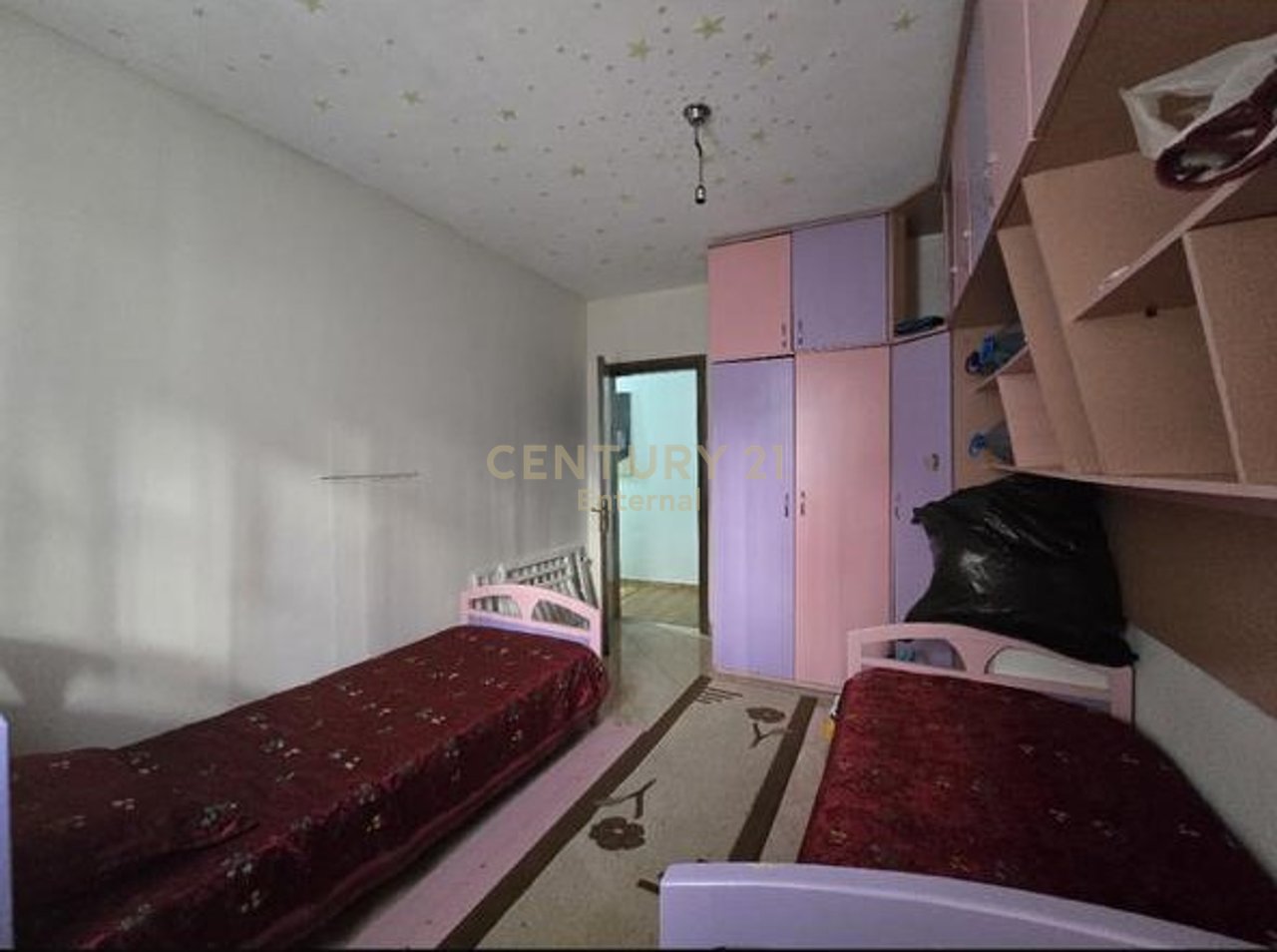 Apartament 2+1 për Qira në Fresk