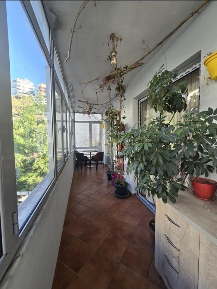 Apartament 2+1 për Qira në Fresk