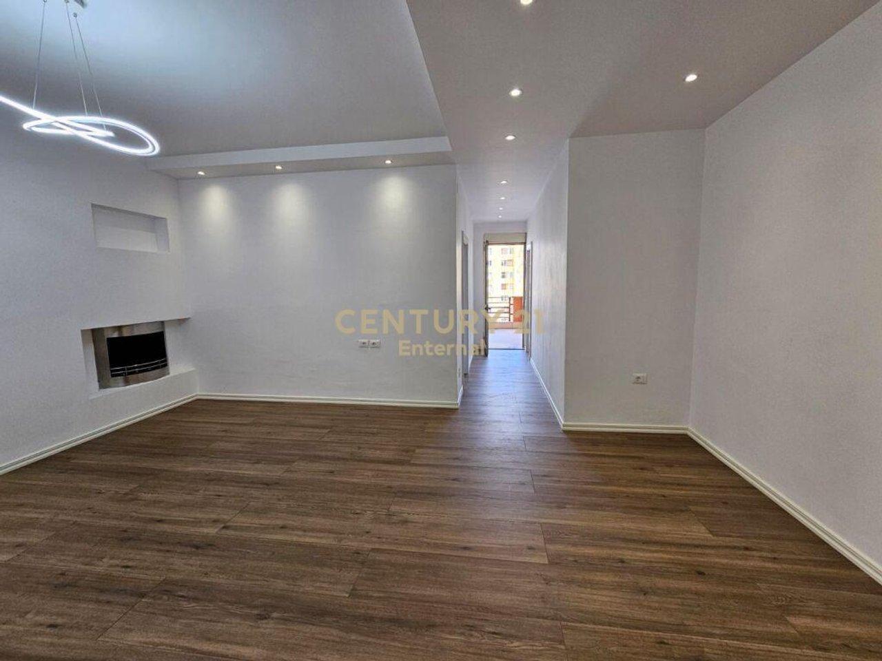 Apartament me Qira per Zyra