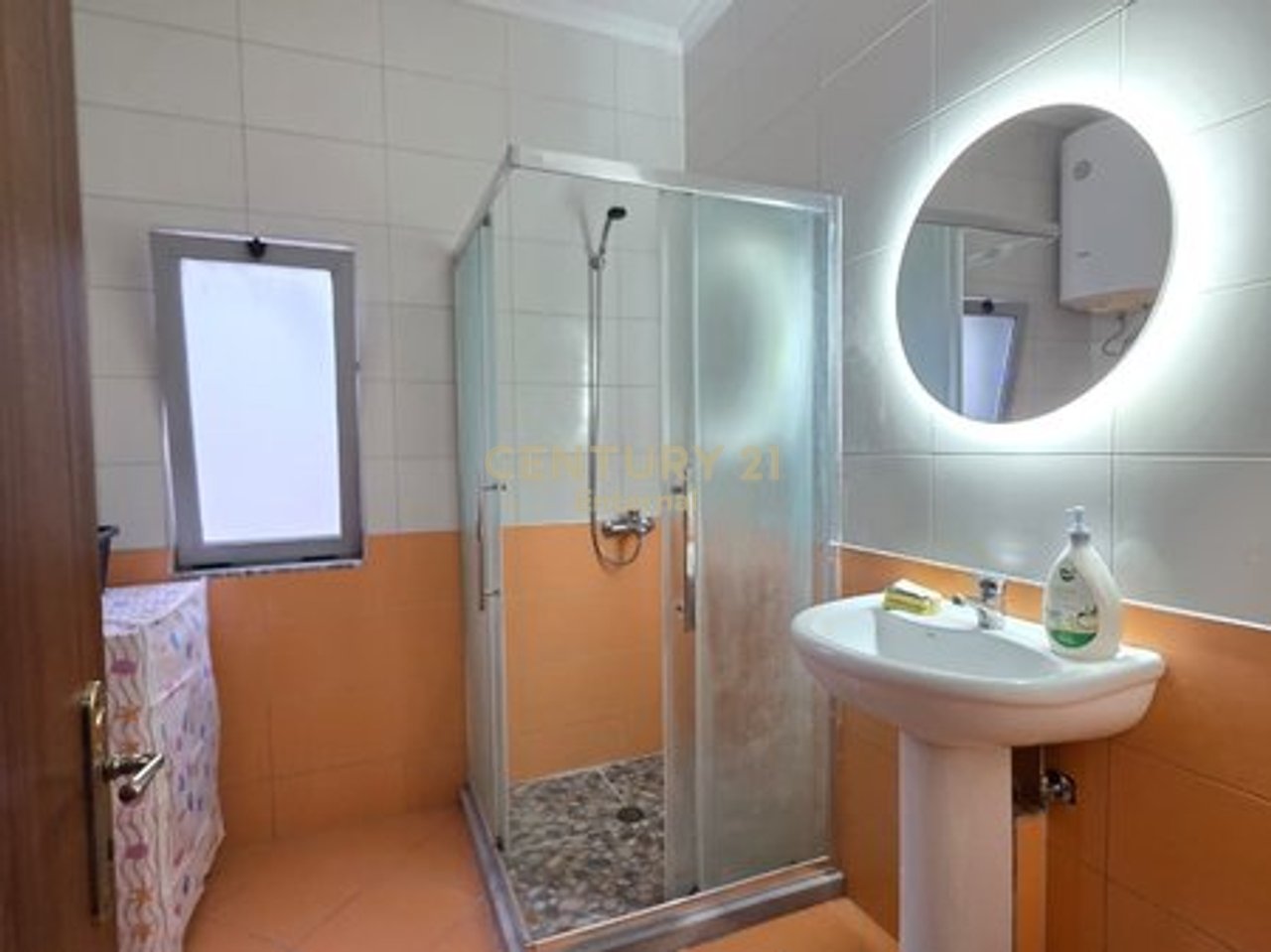 1+1 apartment for rent in Astir