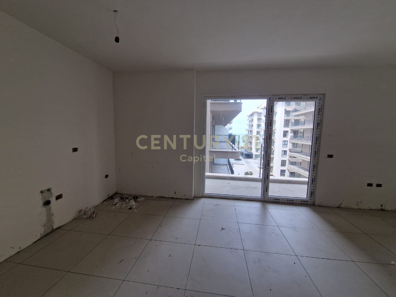 Apartament 1+1 për Shitje në bregdet Shëngjin!