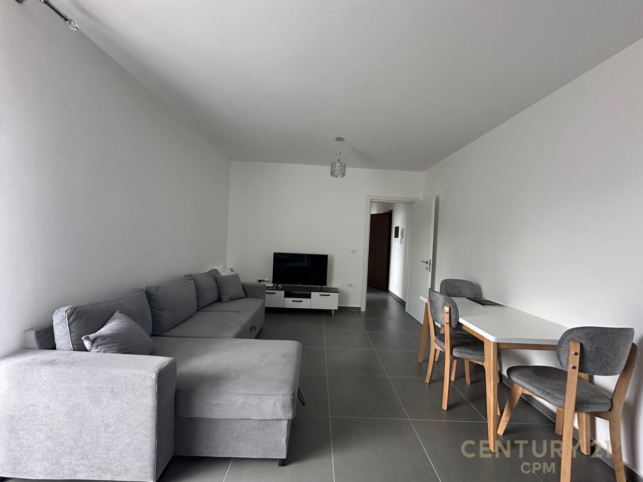 Apartament 2+1 Me Qira Rruga 5 Maji