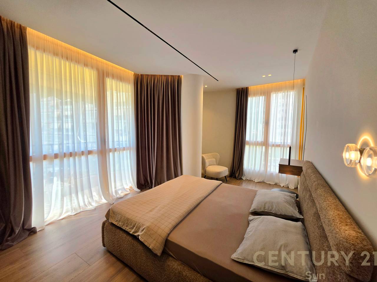 APARTAMENT 2+1+PARKIM PËR QIRA NË KOMUNËN E PARISIT