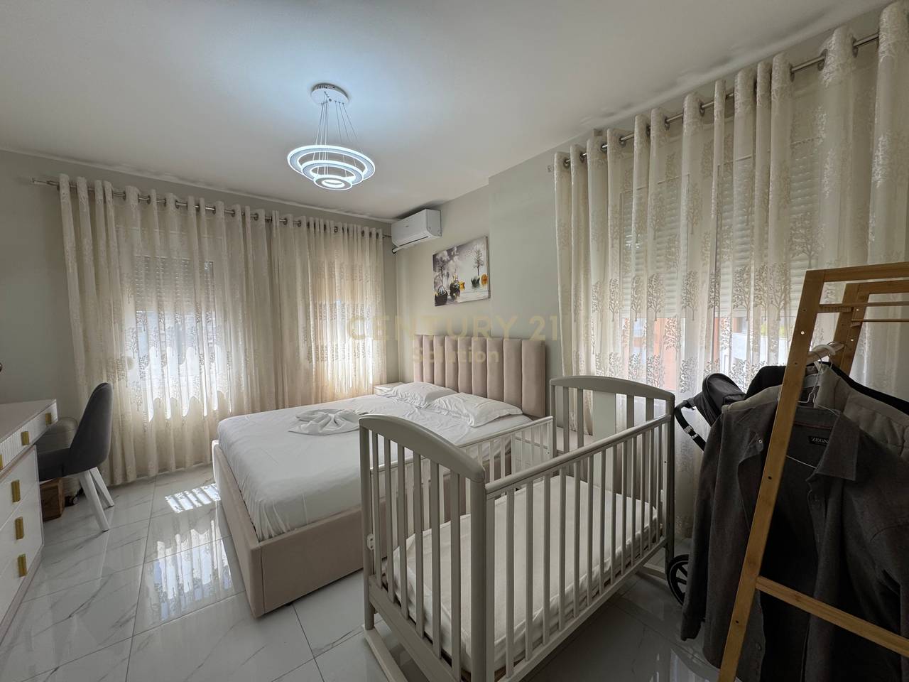 FOR RENT 2+1 APARTMENT + PARKING SPACE NEAR THE PROSECUTOR'S OFFICE