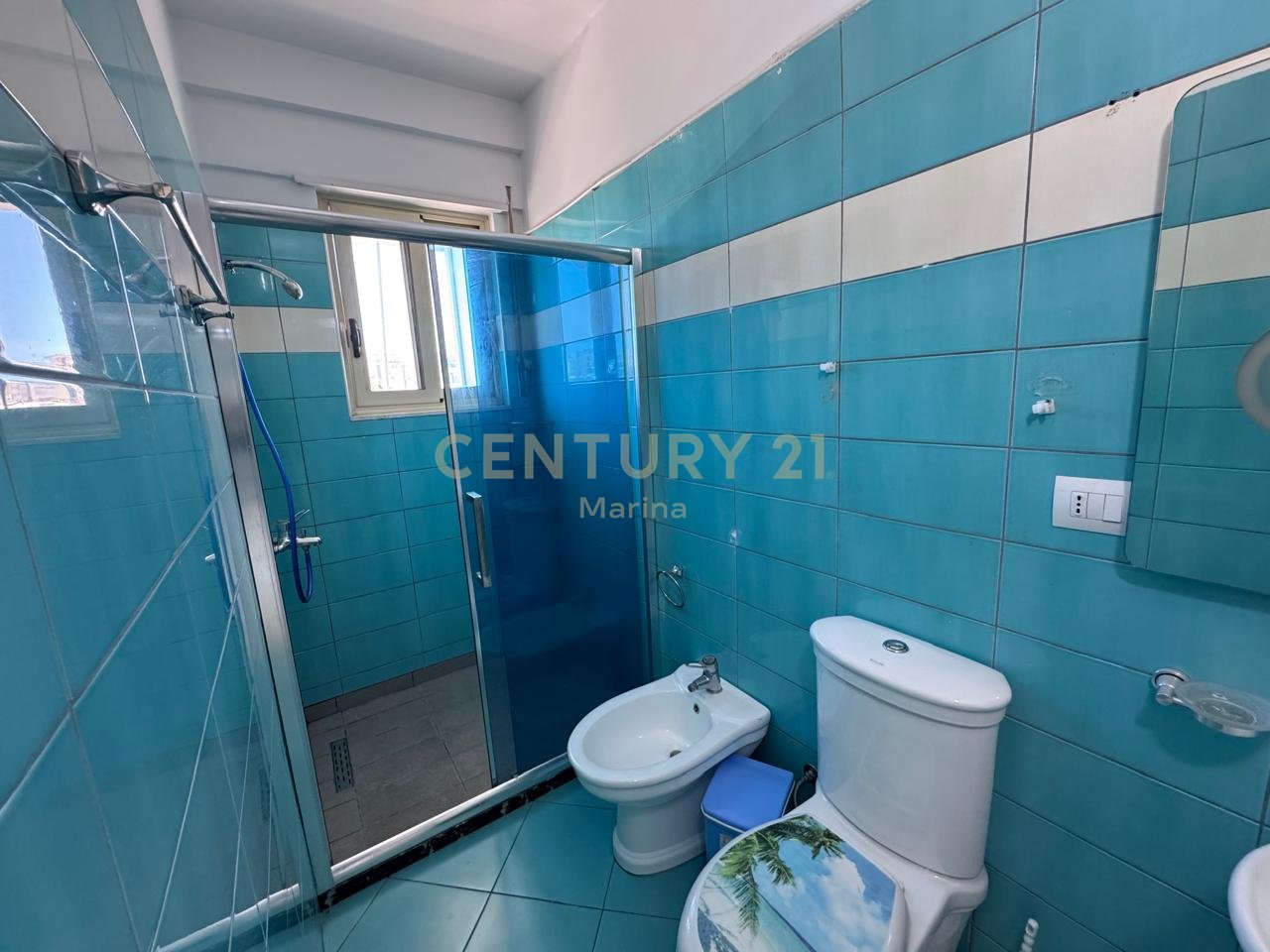 APARTAMENT 2+1+2 PER QERA,PRANE GAMA MARKET!