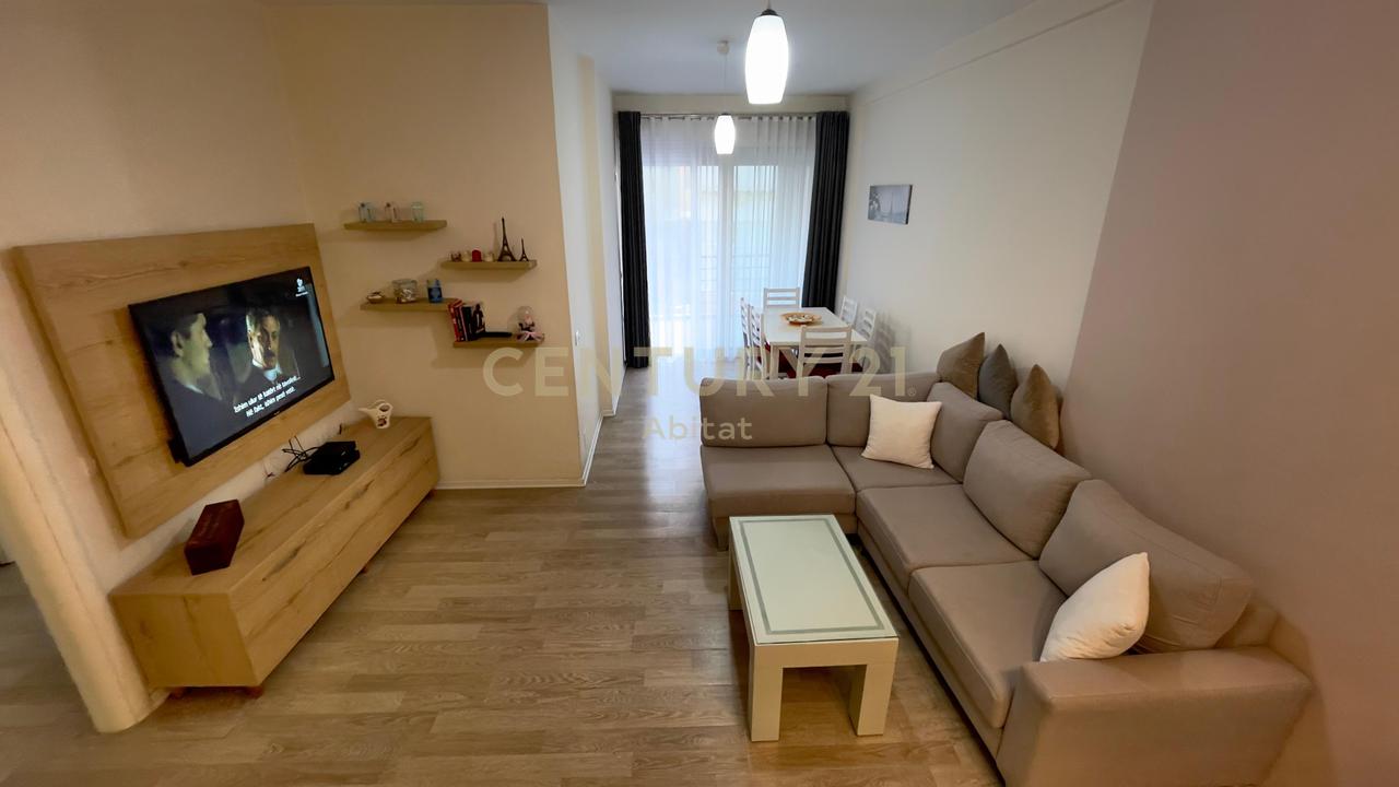 QIRA, COMFORTABLE APARTMENT 2️⃣➕1️⃣, KODRA E DIELLIT‼️