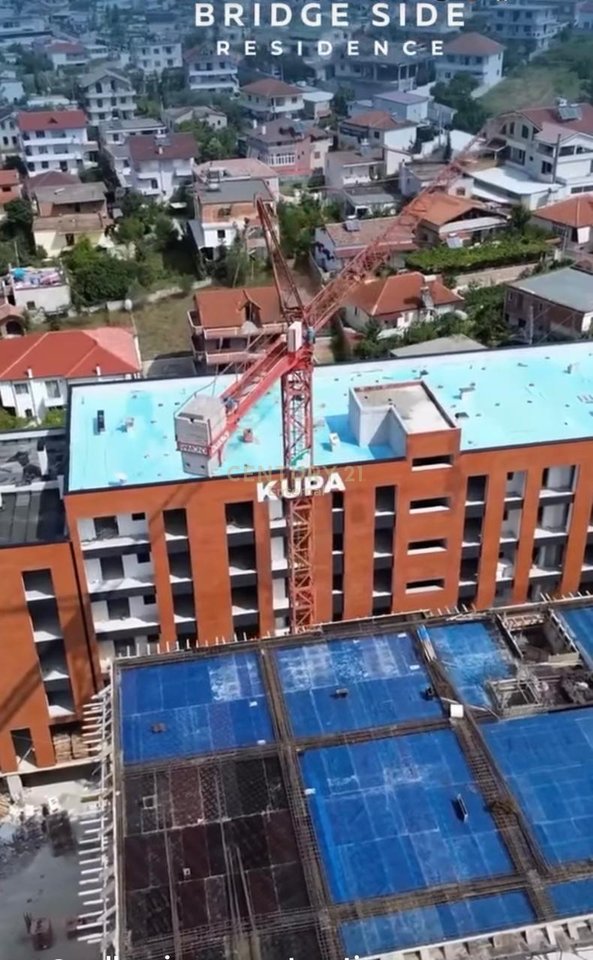 Apartment 2+1+2 for sale in Paskuqan