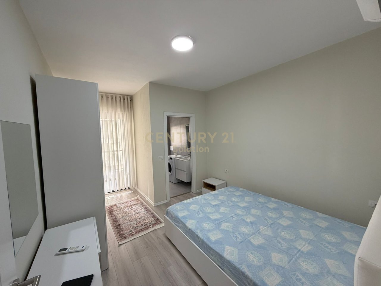 APARTAMENT 2+1+2 + PARKING PER SHITJE TEK RRUGA E DURRESIT !