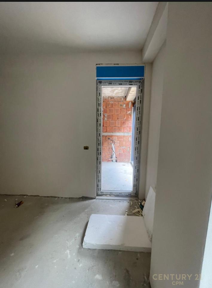 Shitet apartament 2+1 Orbital 3, Bulevardi i Ri