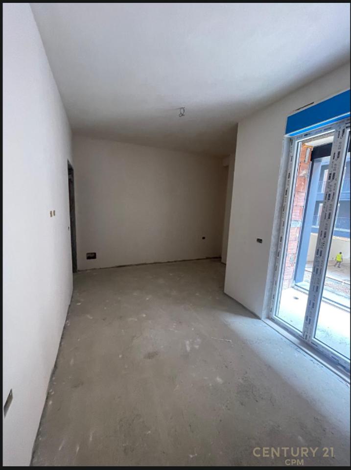 Shitet apartament 2+1 Orbital 3, Bulevardi i Ri