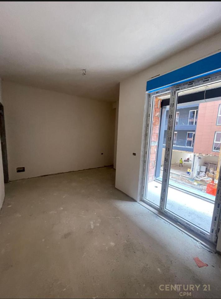 Shitet apartament 2+1 Orbital 3, Bulevardi i Ri