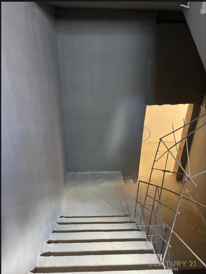 Shitet apartament 2+1 Orbital 3, Bulevardi i Ri