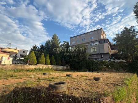 🏡 SUPER OFERTË – TOKË NË SHITJE NË FARKË 🌿