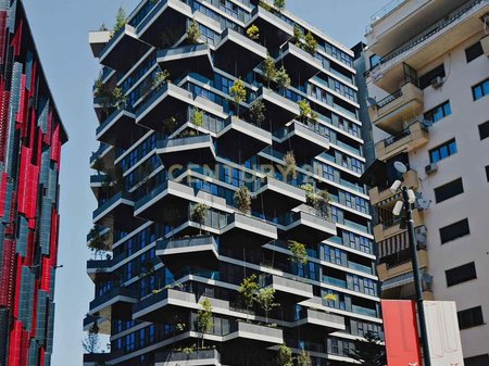 Ambient Premium në Vertical Forest Tirana – 169.31m² | Kati 1 | Fasade me Vizibilitet