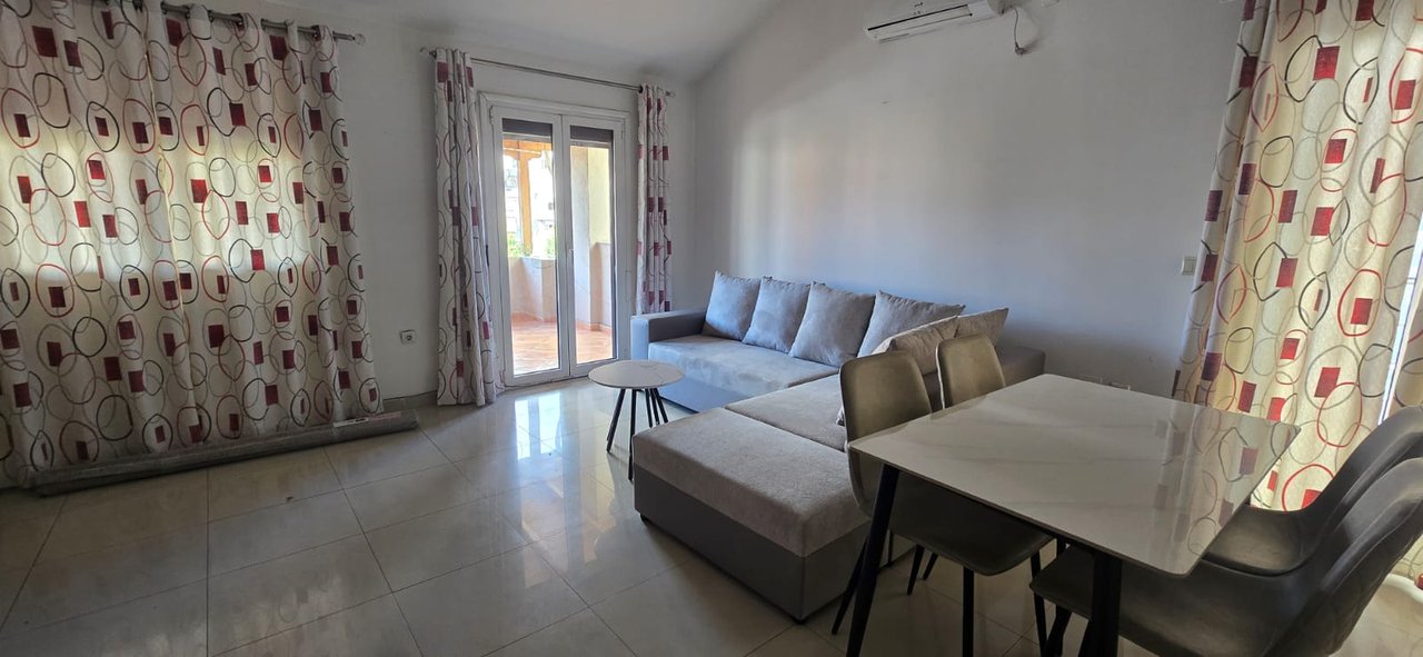 Four villas for rent in the overpass area of the Municipality of Paris