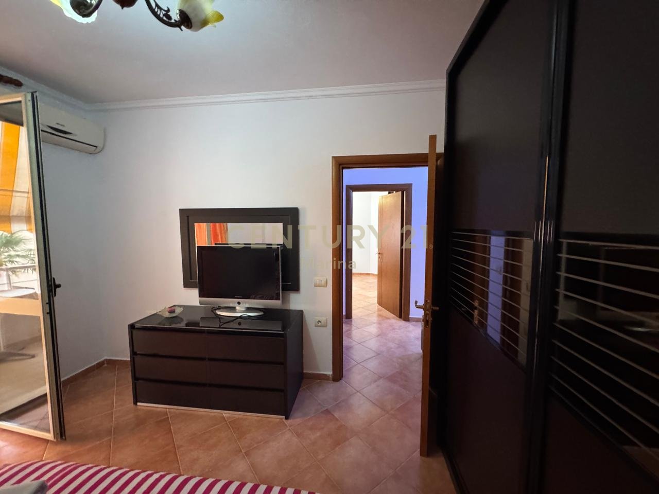 APARTAMENT 2+1 PER QERA,NE LUNGOMARE!