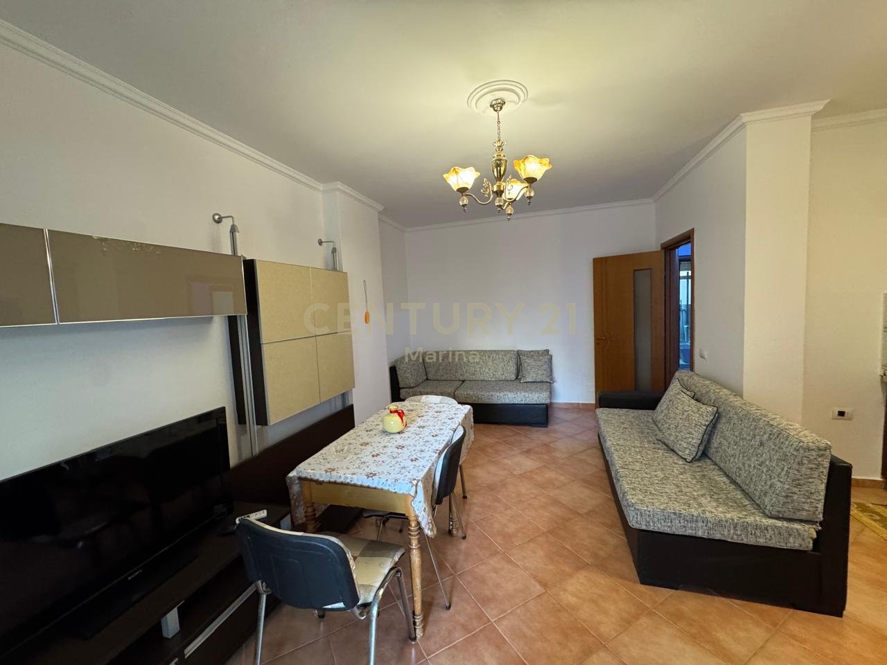 APARTAMENT 2+1 PER QERA,NE LUNGOMARE!