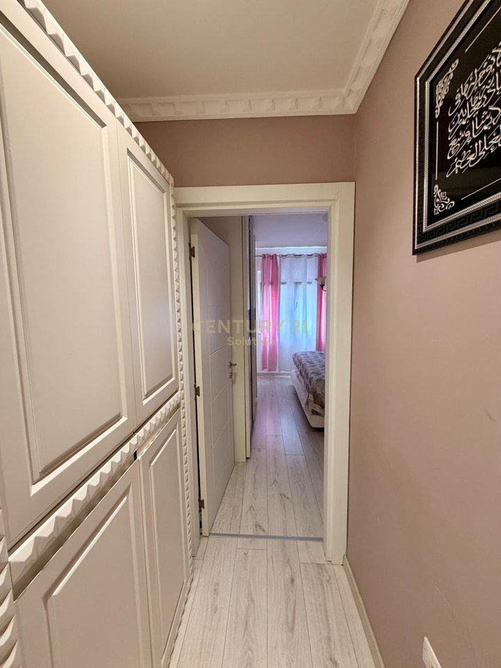SHITET APARTAMENT 2+1+2 TE KOMUNA PARISIT