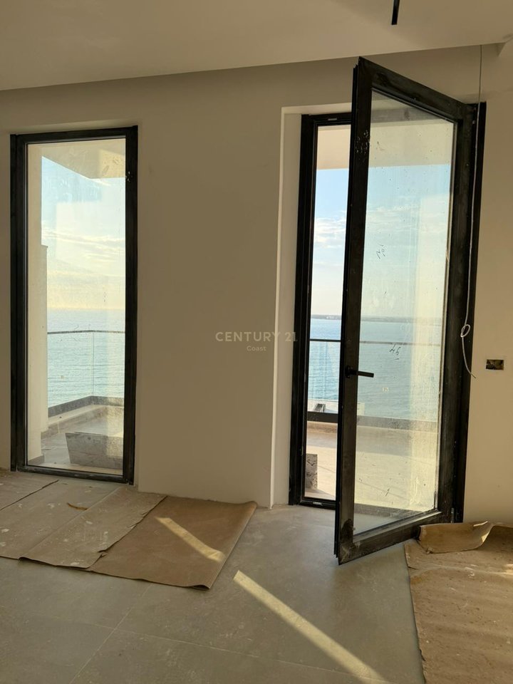 APPARTAMENTO 2+1 CON VISTA MARE COMPLETA – IN VENDITA IN RESIDENCE DI LUSSO CON PISCINA E SPA