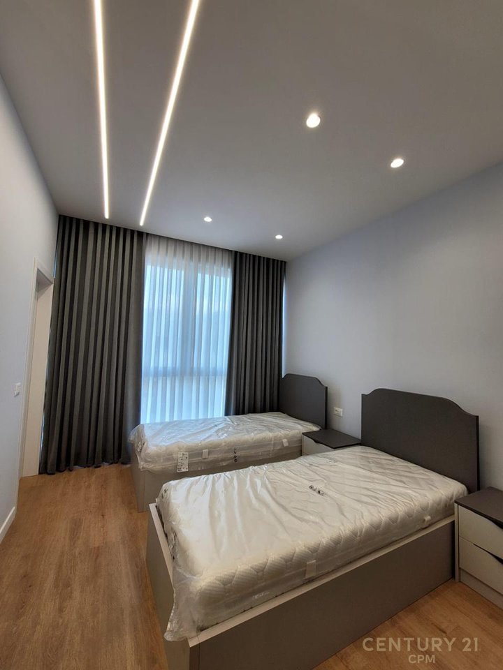 SUPER LUXURY VILLA FOR RENT IN GREEN VALLEY – DRY LAKE