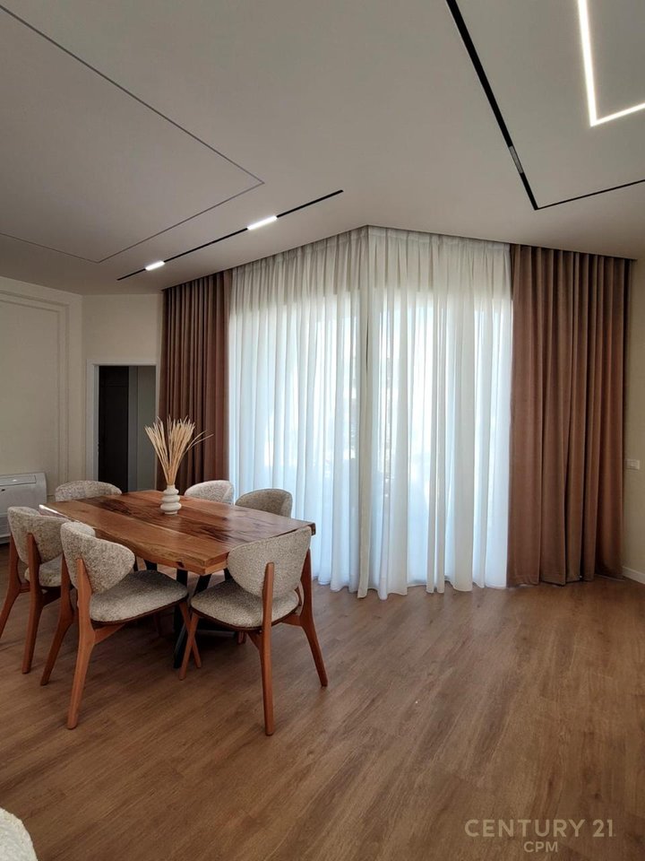 SUPER LUXURY VILLA FOR RENT IN GREEN VALLEY – DRY LAKE