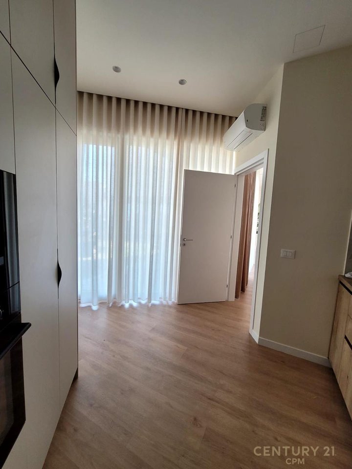 SUPER LUXURY VILLA FOR RENT IN GREEN VALLEY – DRY LAKE