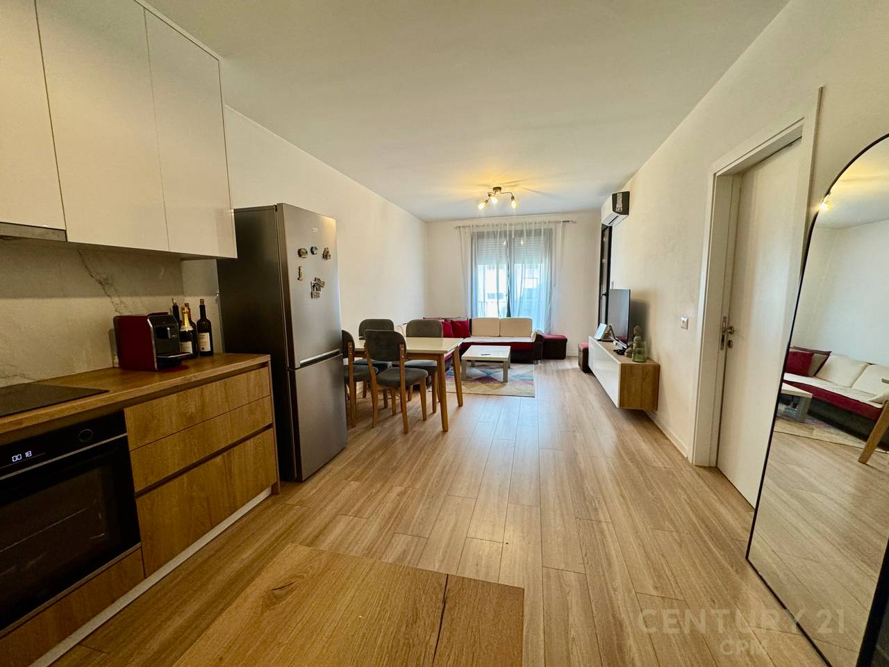 1+1 apartment for rent at the Zirkon Complex!